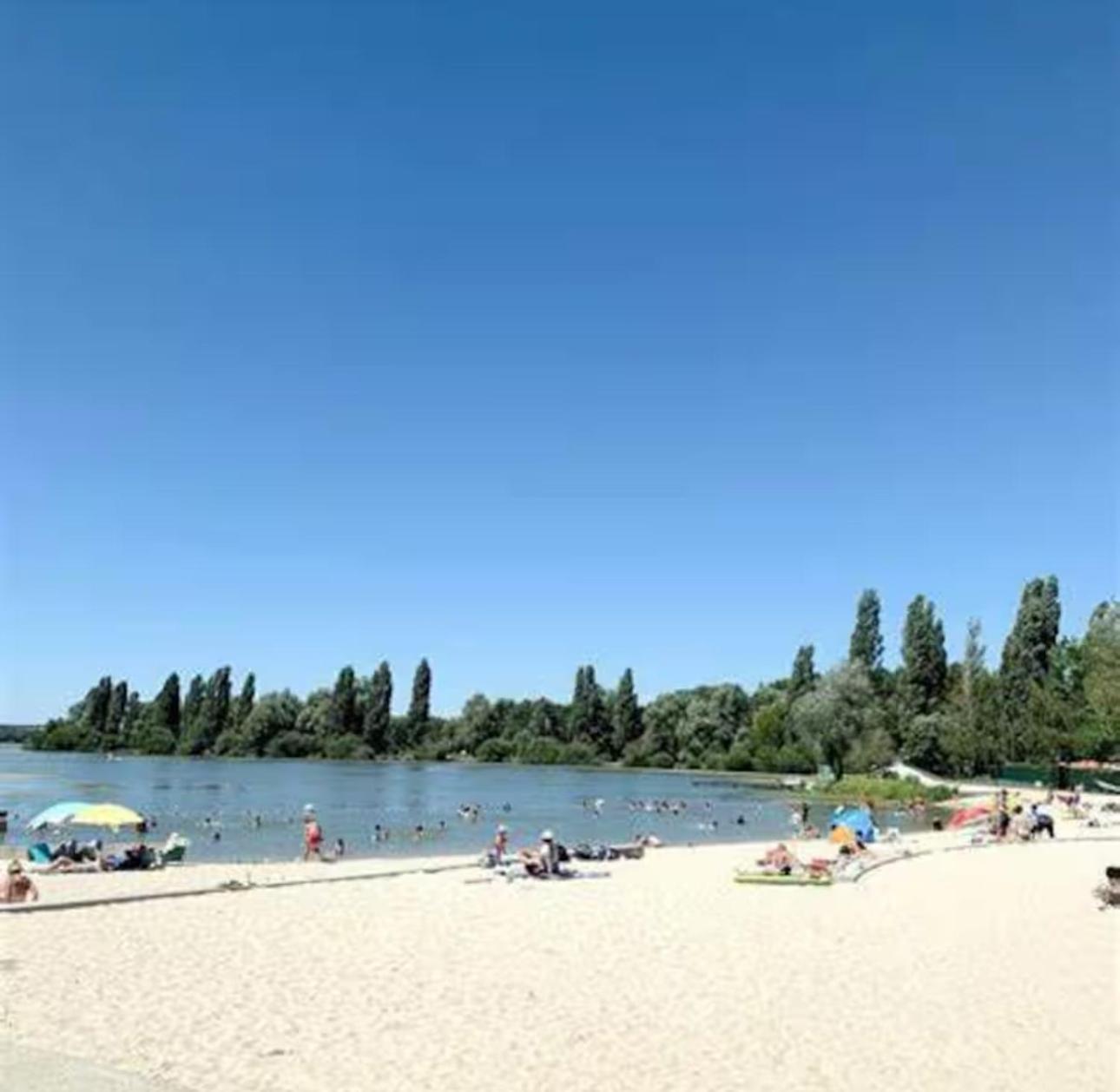 La Villa Bis Vesoul Esterno foto