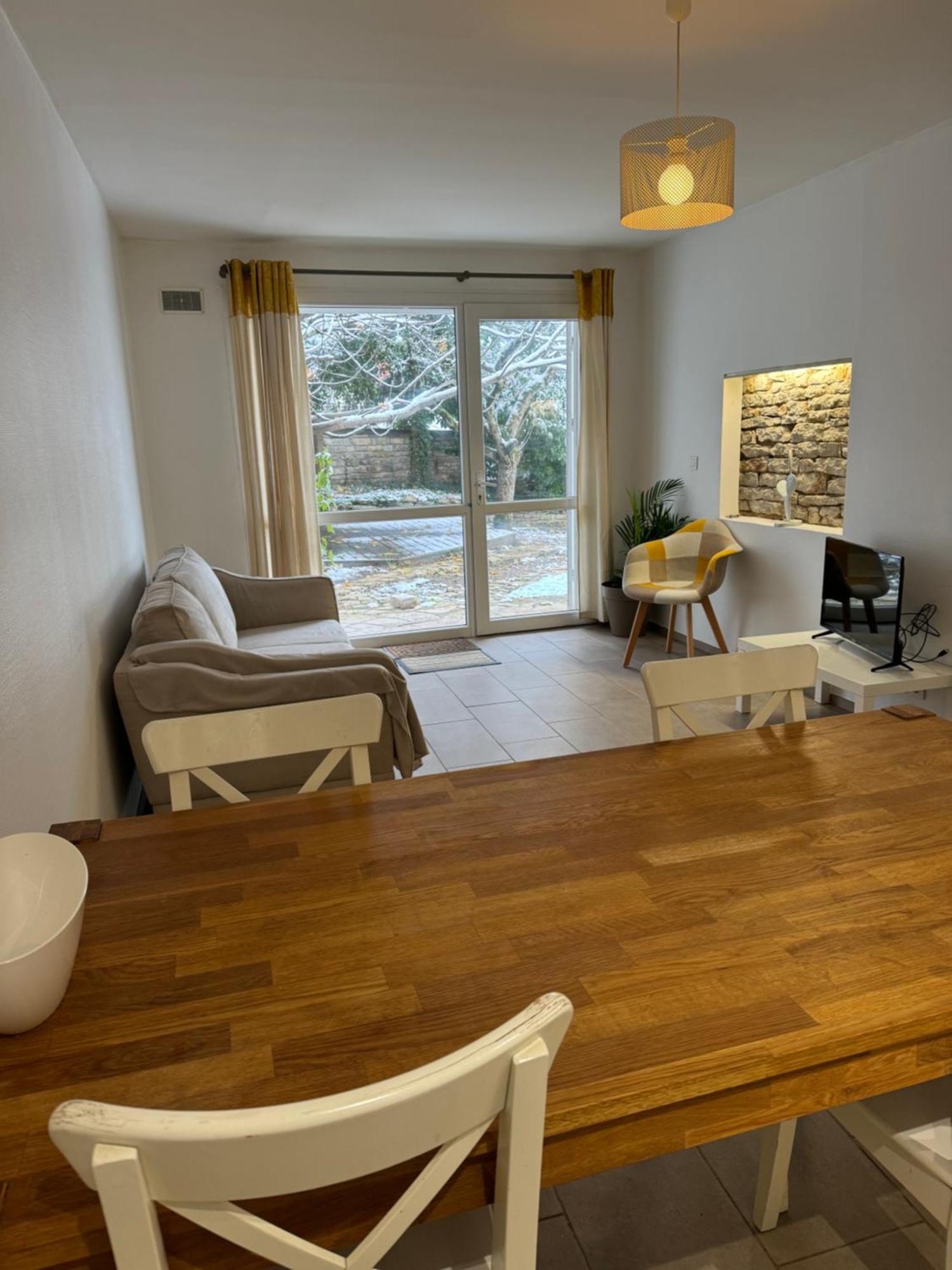 La Villa Bis Vesoul Esterno foto